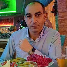 Григорий, 37