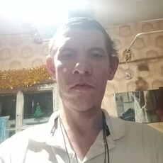 Леонид, 34