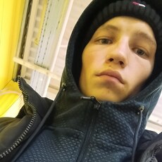 Тимур, 23