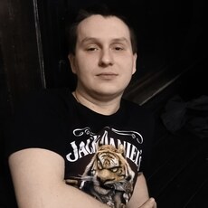 Ярослав, 31