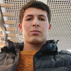 Всеволод, 20