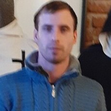 Владислав, 32