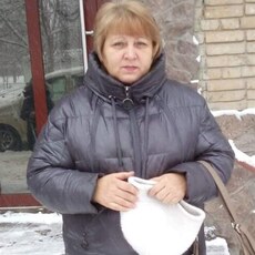 Лариса, 60
