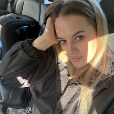 Алиса, 27