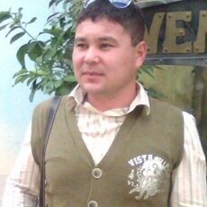 Веня, 42