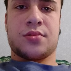 Демьян, 22