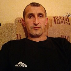 Виталя, 46