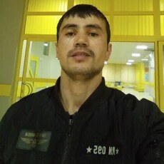 Витя, 35