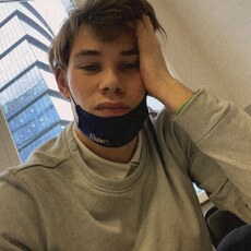 Валентин, 28
