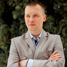 Анатолий, 36