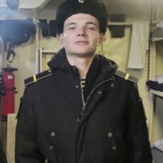 Геннадий, 20