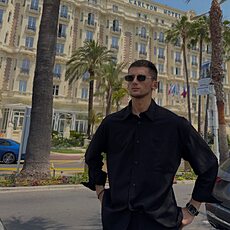 Радомир, 30