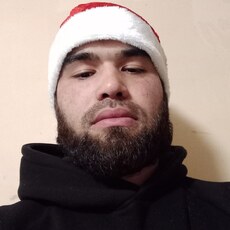 Аркадий, 29