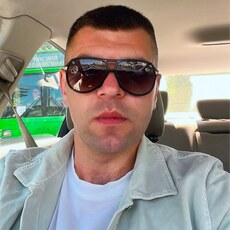 Аркадий, 36