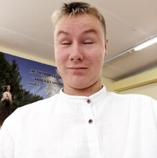 Виталя, 20