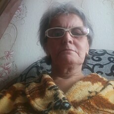 Эмма, 66