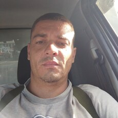 Ден, 36