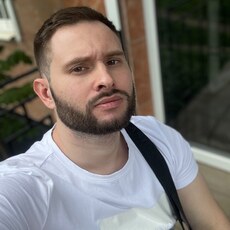 Тёма, 28