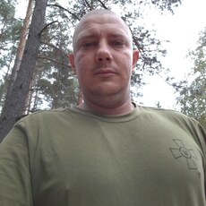 Марк, 32