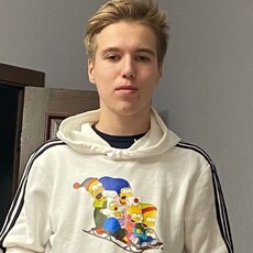 Павел, 19