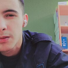 Радомир, 22