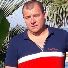Макс, 42