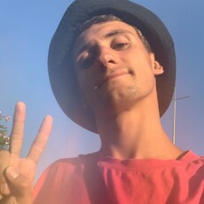 Паша, 27