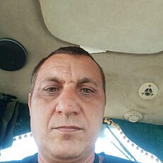 Боря, 44