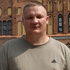 Ростислав, 34