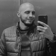 Назар, 27