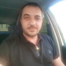 Лаврик, 40