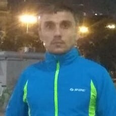 Юра, 39