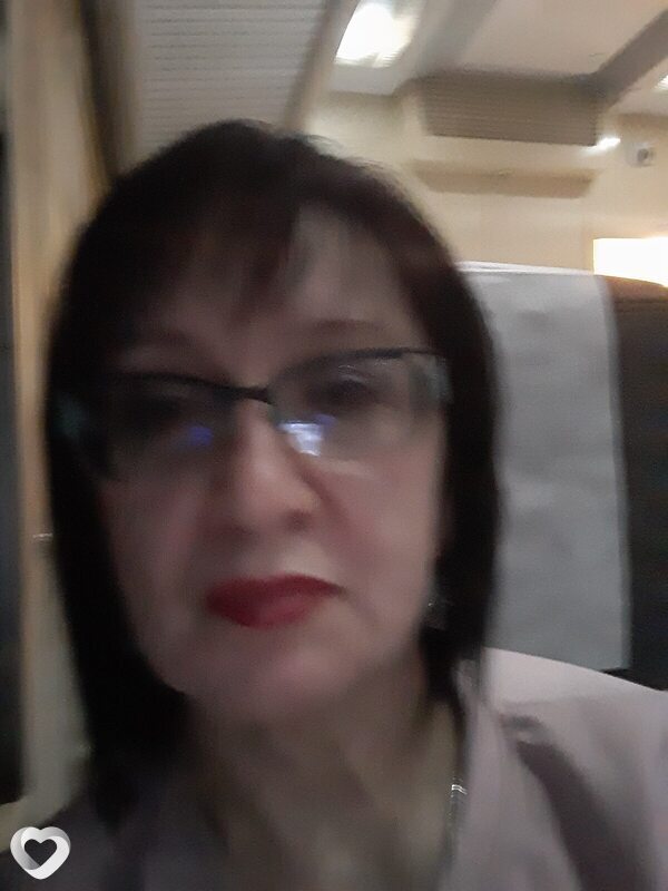 Алина