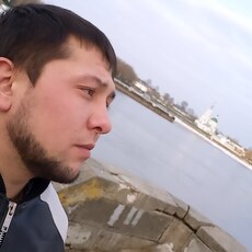 Андрей, 27