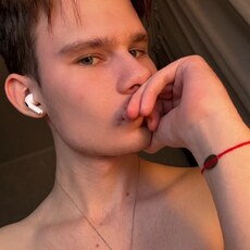 Артемий, 22