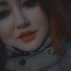 Лидия, 27