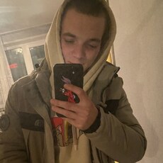 Илюха, 22