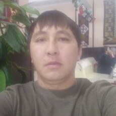 Кир, 33