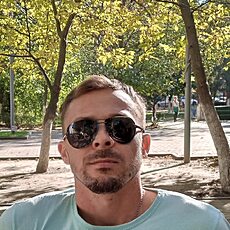 Гоша, 41