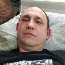 Назар, 43