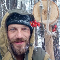 Лев, 46