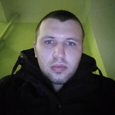 Роман, 26