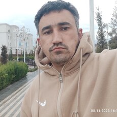 Степан, 33