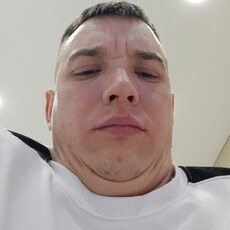 Руслан, 25