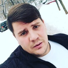 Дима, 32