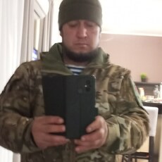 Антон, 48