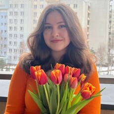 Соня, 25