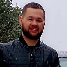 Эдик, 33