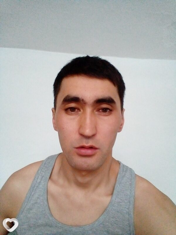 Артём