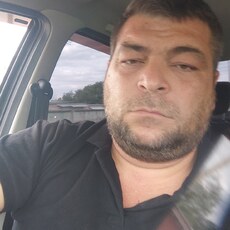 Марк, 37